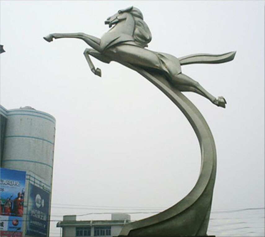 <a href='http://www.t905.cn/products/100-1.html' target='1' style='font-size:18px; font-weight:bold; color:#000000;'>校園雕塑</a>：天馬雕塑