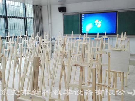 <a href='http://www.t905.cn/chanpin/56-1.html' target='1' style='font-size:18px; font-weight:bold; color:#000000;'>美術功能室</a>
