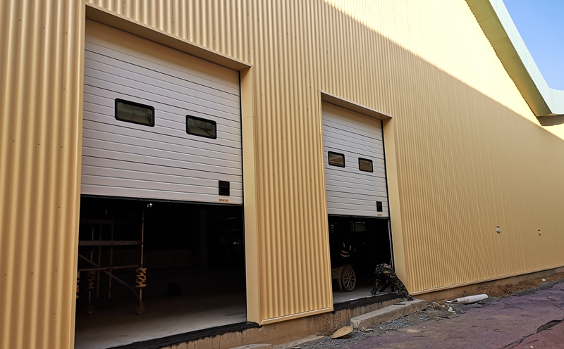 電動提升門是否有國家規(guī)定的相關(guān)標準?插圖9 電動提升門是否有國家規(guī)定的相關(guān)標準?插圖9