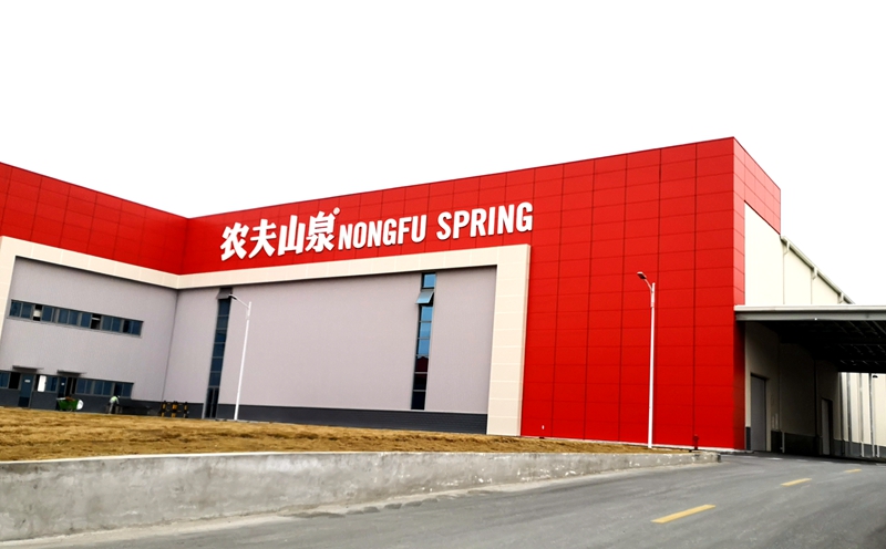 農夫山泉倉庫安裝提升門插圖