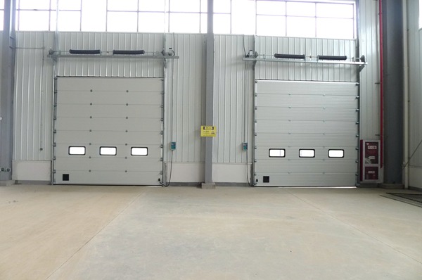 非常全面的工業提升門驗收標準依據插圖 非常全面的工業提升門驗收標準依據插圖